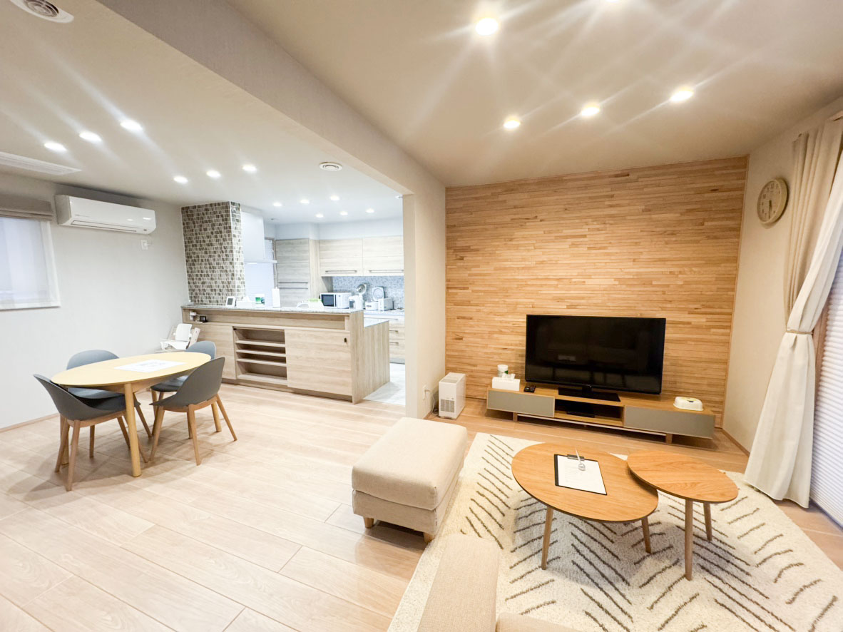 鳥取市浜坂６丁目 モデルハウス 区画番号No.23号地 リビング・ダイニング・キッチンの様子です。