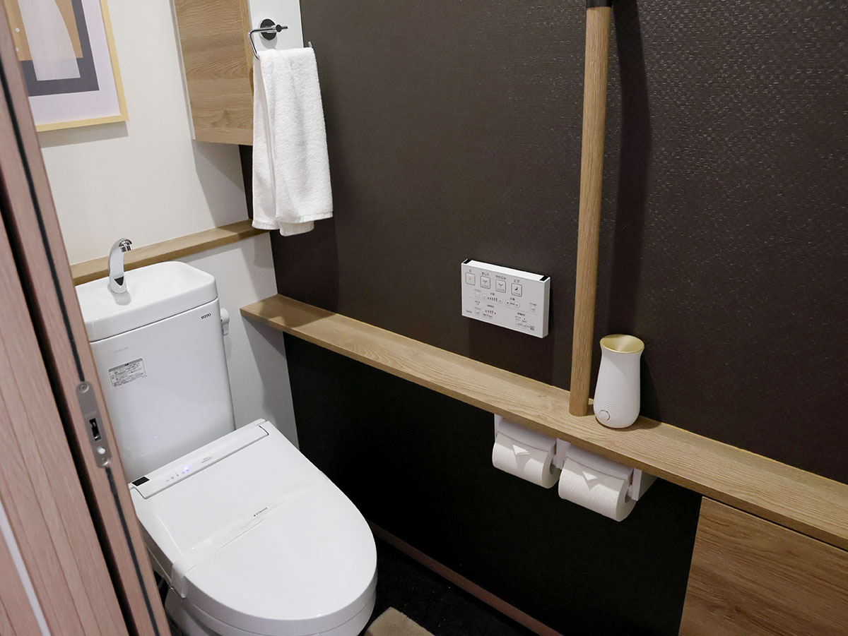 2Fトイレです。