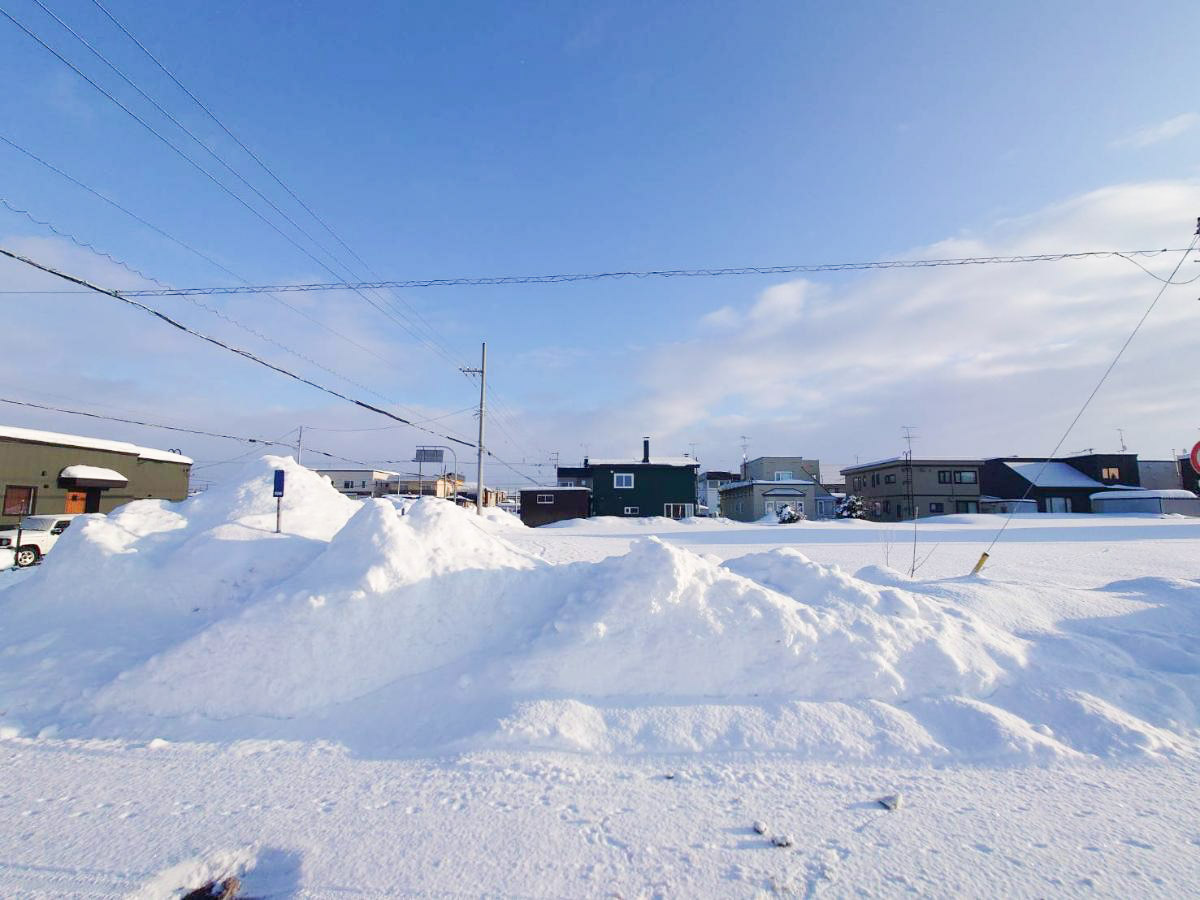 区画2：北西道路、間口が12ｍあり、日当たり良好です！　