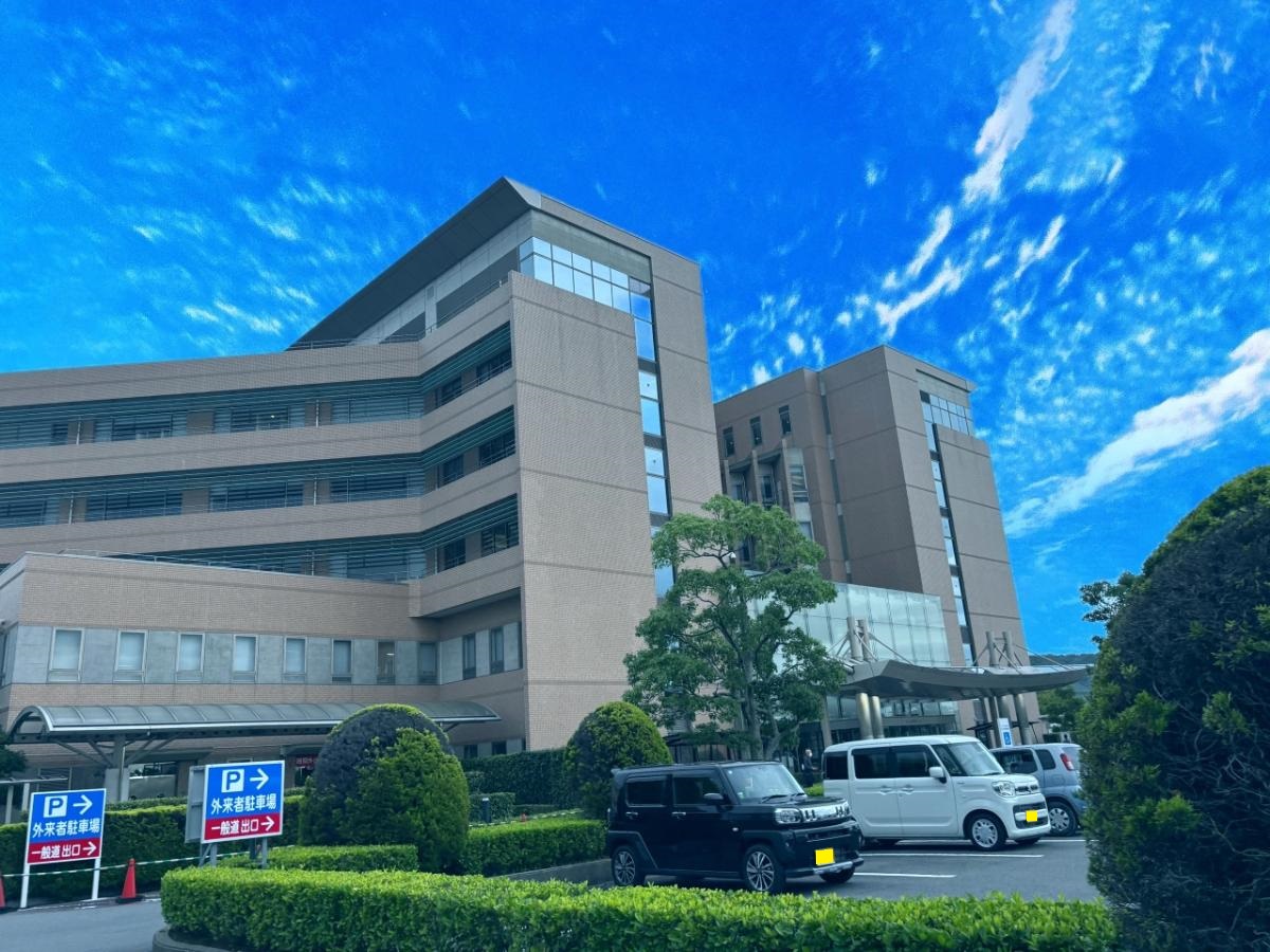 公立那賀病院まで約7.5km（車で約16分）　地域密着型の高度医療と温かな看護を提供する総合病院が、車で16分で行けるので急な体調不良でも安心です！