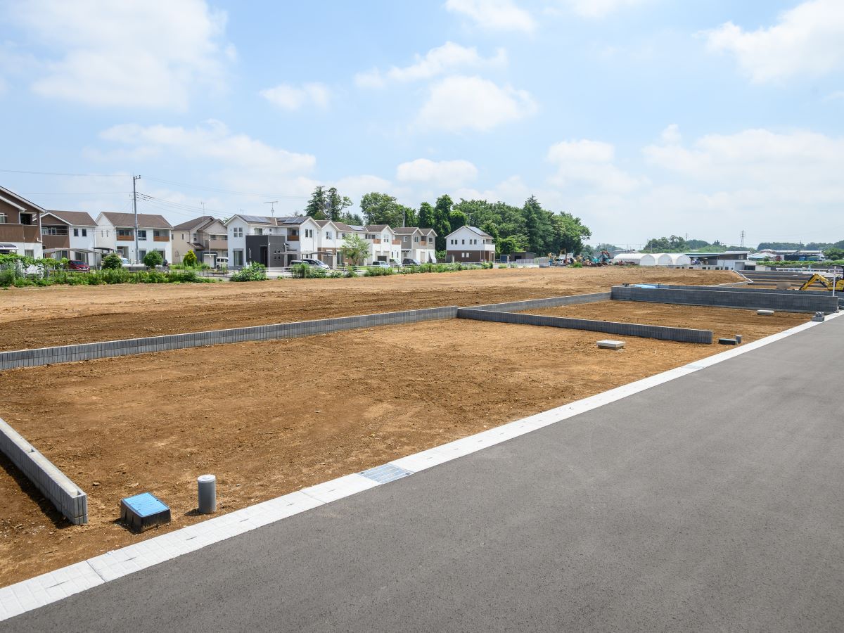 区画6、7　お家のレイアウトを考えやすい整形地です！　