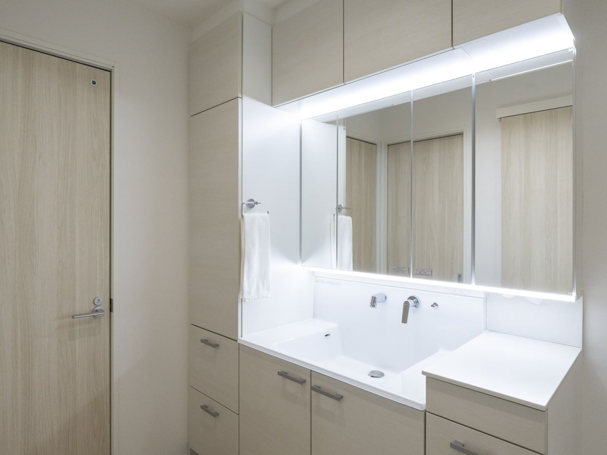 柳町分譲住宅 モデルハウス 区画番号No.1 収納力ありの洗面所です！