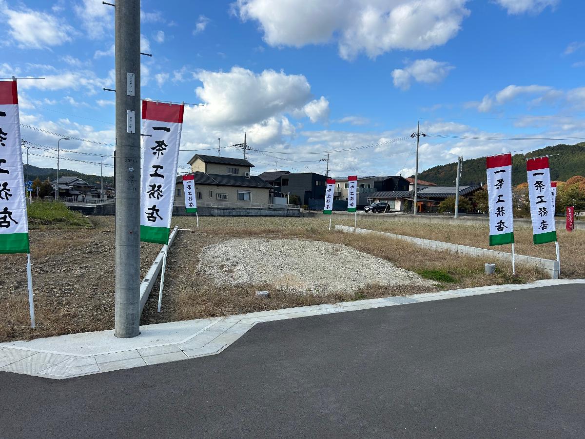 交通量も少なく安心です。　