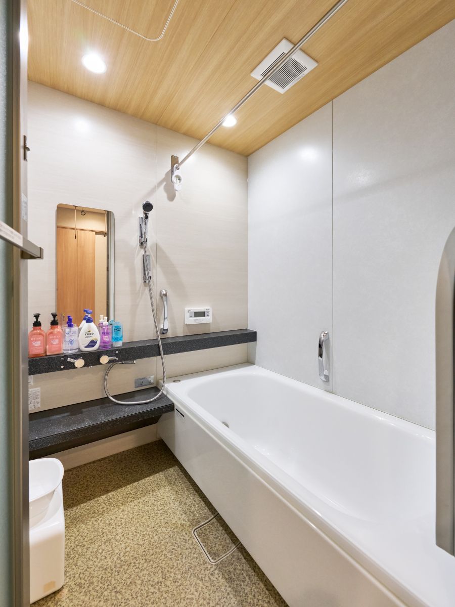 むさし野南分譲住宅 モデルハウス 区画番号No.1 洗い場にも床暖房が入っています！寒い冬でも安心です！
