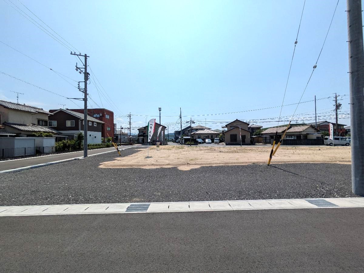 東側から見た写真　