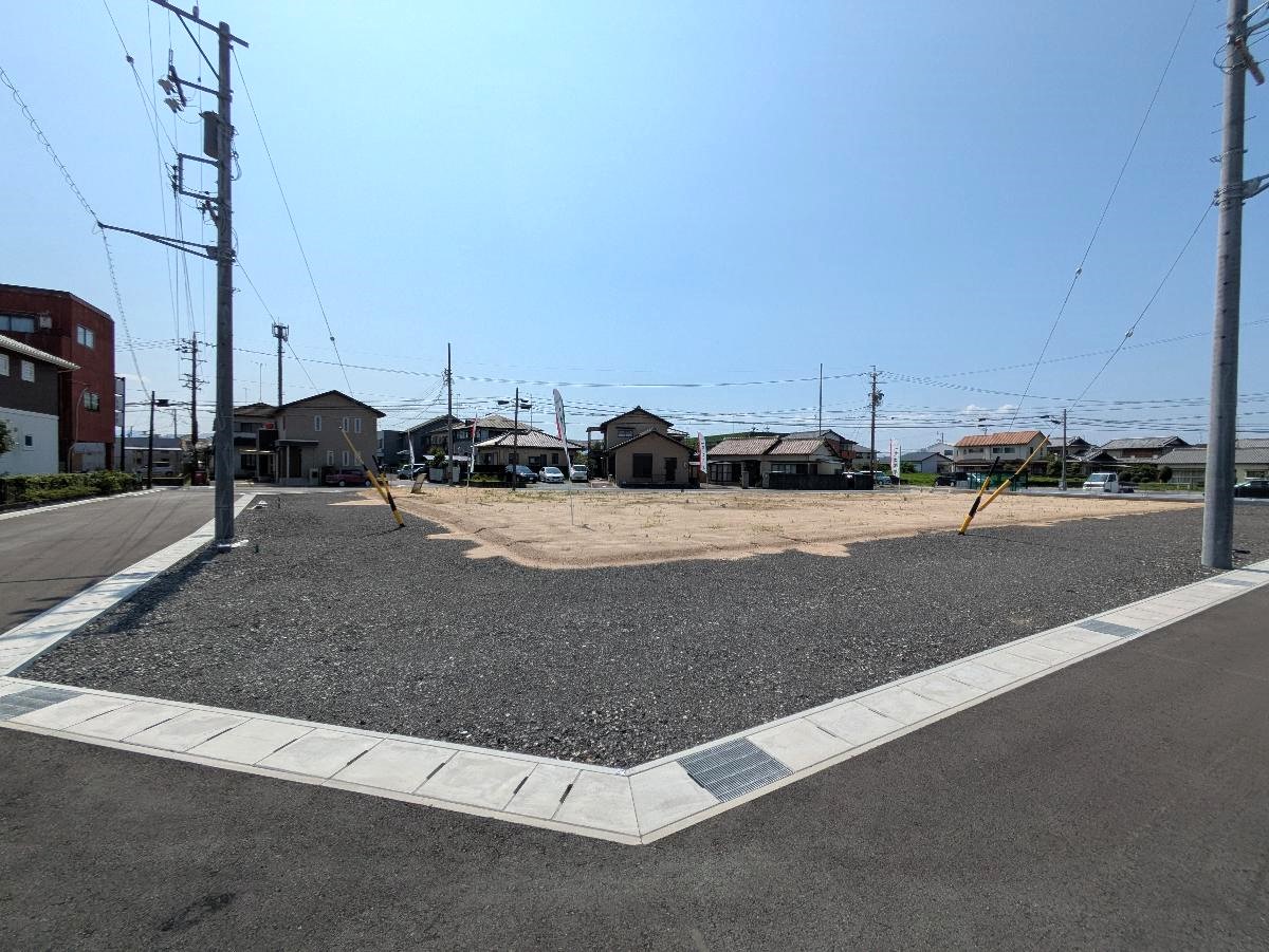 東側から見た写真　