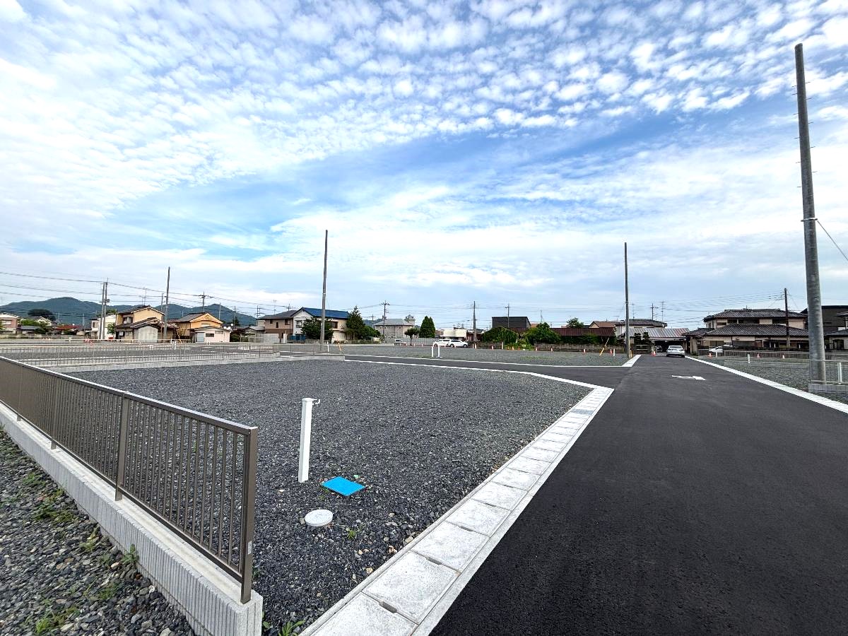 新たなコミュニティと一条工務店の住宅で、快適で心安らぐ暮らしを！　
