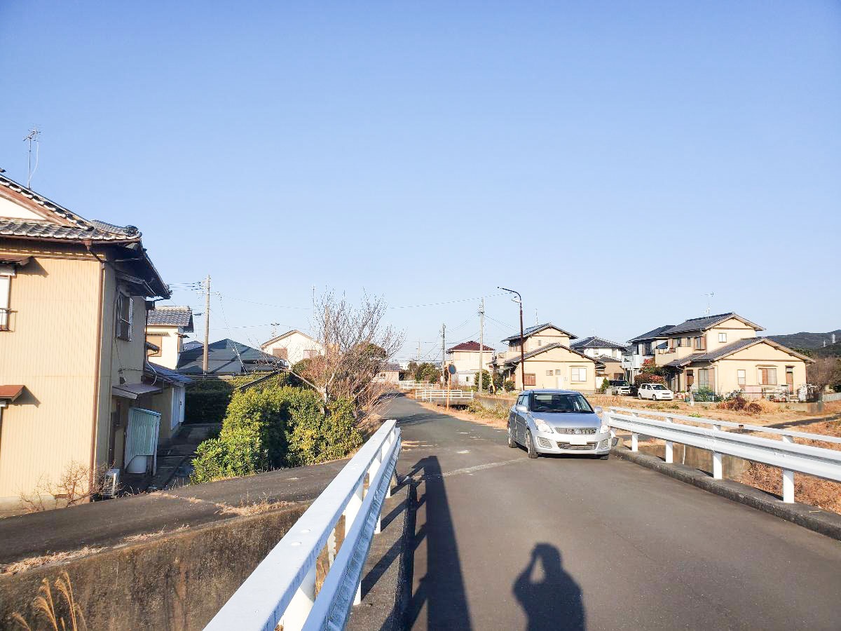 分譲地周辺写真(前面道路)　