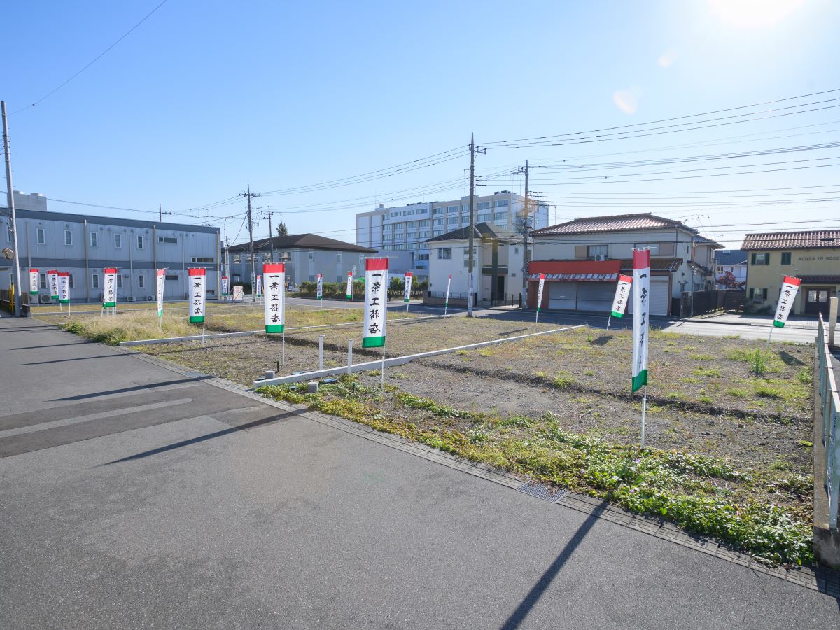 [分譲地全景]西側から撮影　