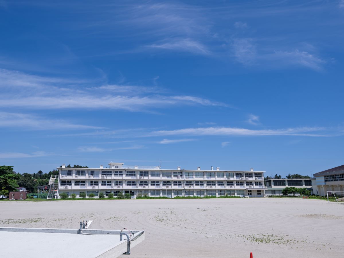 広野町立広野中学校まで約1.1km（徒歩14分）　お子さまの成長が著しいのが中学時代ですね。大人になる第一歩を学ぶ場所です。
