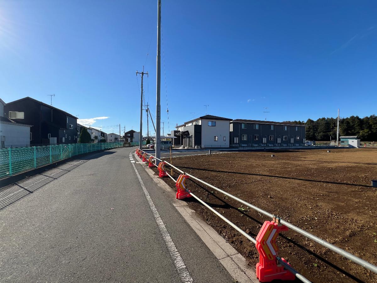 区画5　前面道路　