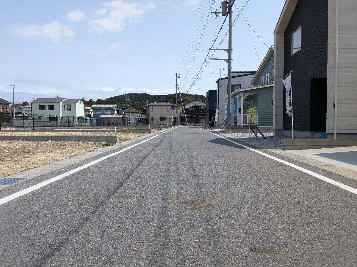 8～12号地の前面道路　