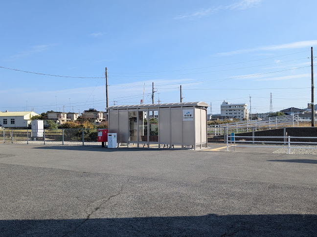 JR牟岐線　中田駅まで約4km（車で約9分）　阿南方面への通勤通学にはJRも利用可能です。