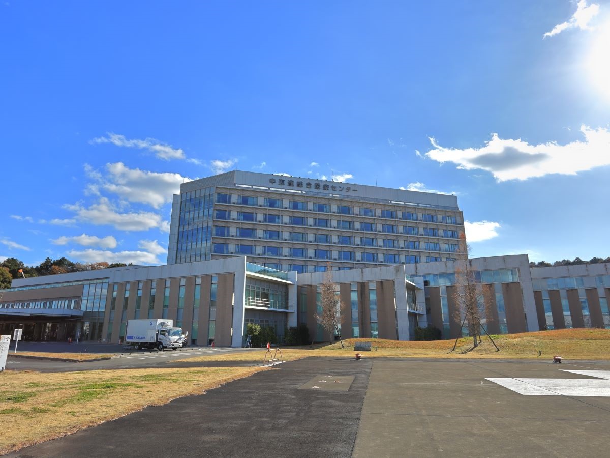 中東遠総合医療センターまで約2.3km（車で約8分）　車約10分以内に総合病院。比較的道も混まないルートで行けます。
