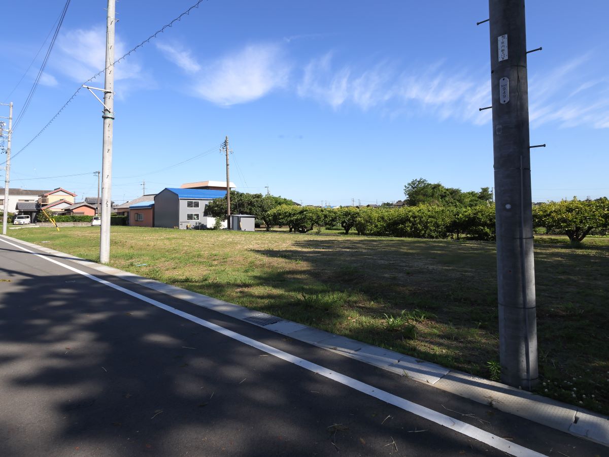 区画1、2　小学校まで徒歩10分！低学年のお子様も無理なく通えます！　