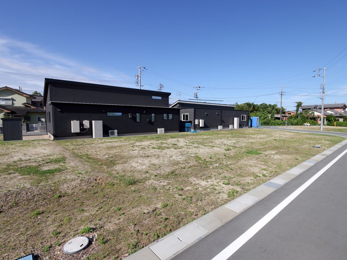 区画10、11　新しいコミュニティの輪が広がり、笑顔あふれる豊かな暮らしがここから始まります。　