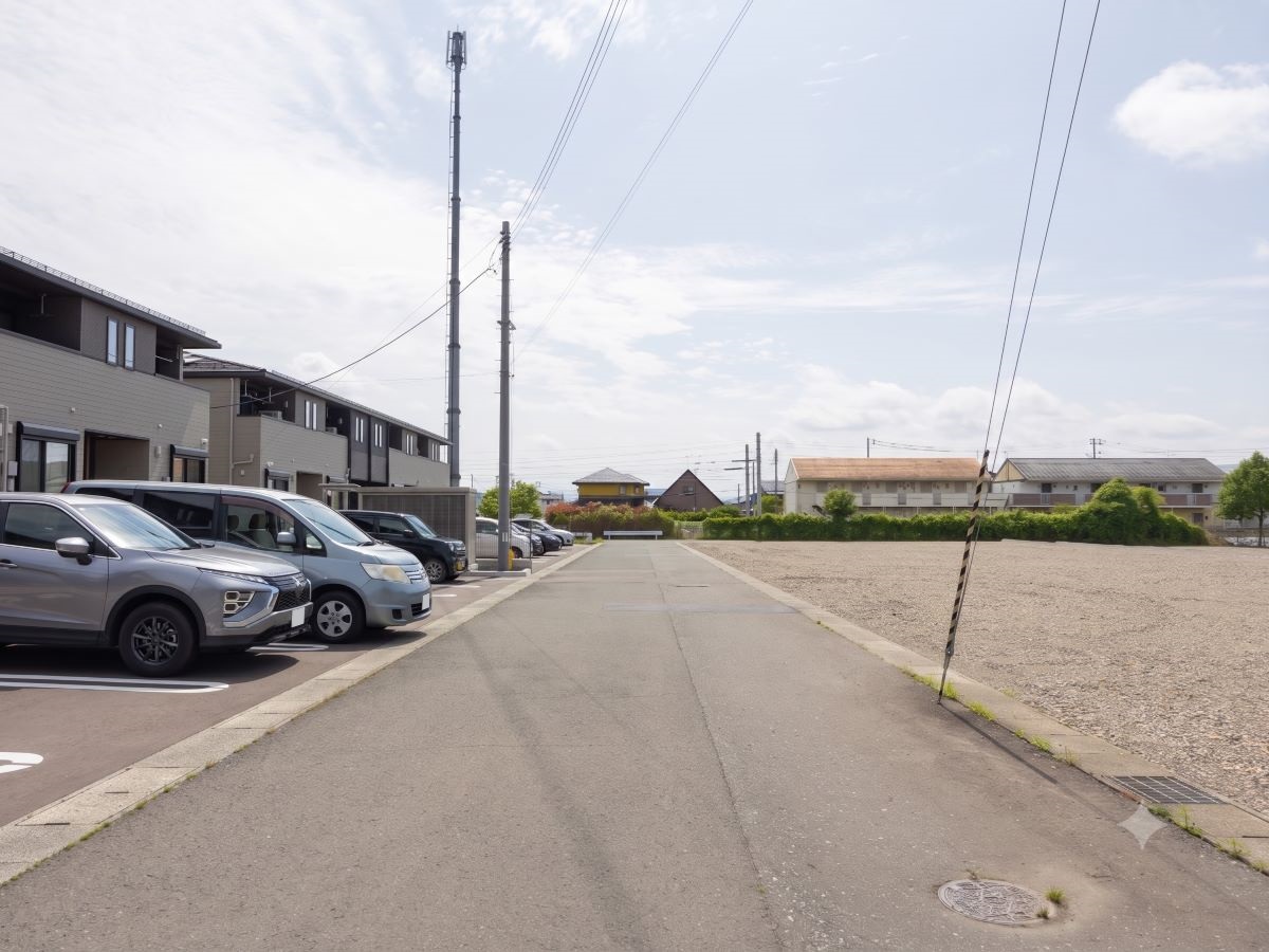 生活に必要な施設が周辺にバランスよく点在し、日常をしっかりサポートしてくれます。(区画A～Fの前面道路)　