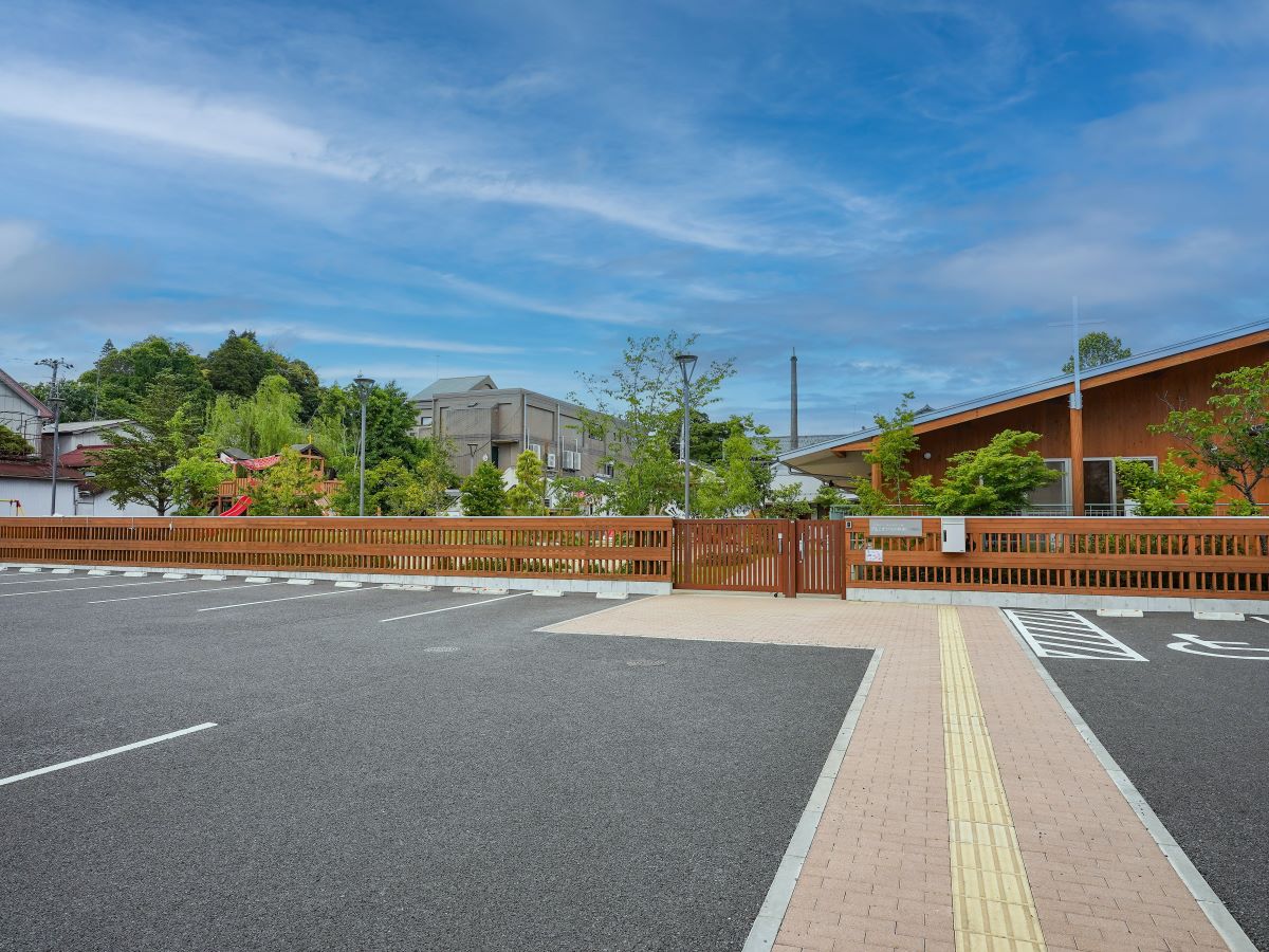 ときがね幼稚園  まで約500m～550m（徒歩7分）　保育園まで徒歩圏内は、お子様の送り迎えをするママやパパには嬉しいですね。朝の忙しい時間帯も安全に送り出せます！