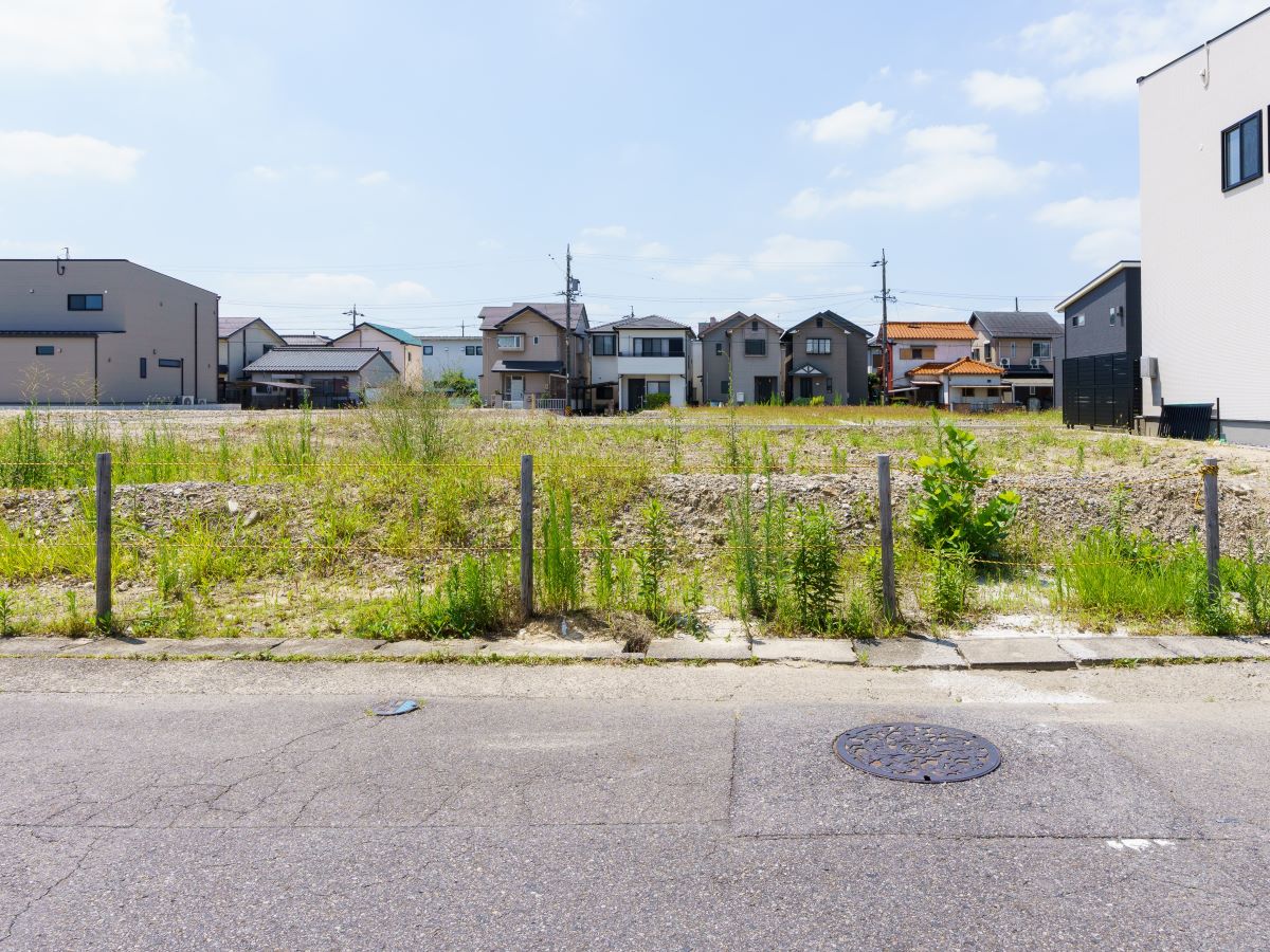 区画1：145.95㎡(44.14坪)　保育園・小学校が無理なく通える距離にあり、子育て世代の方も安心です！　