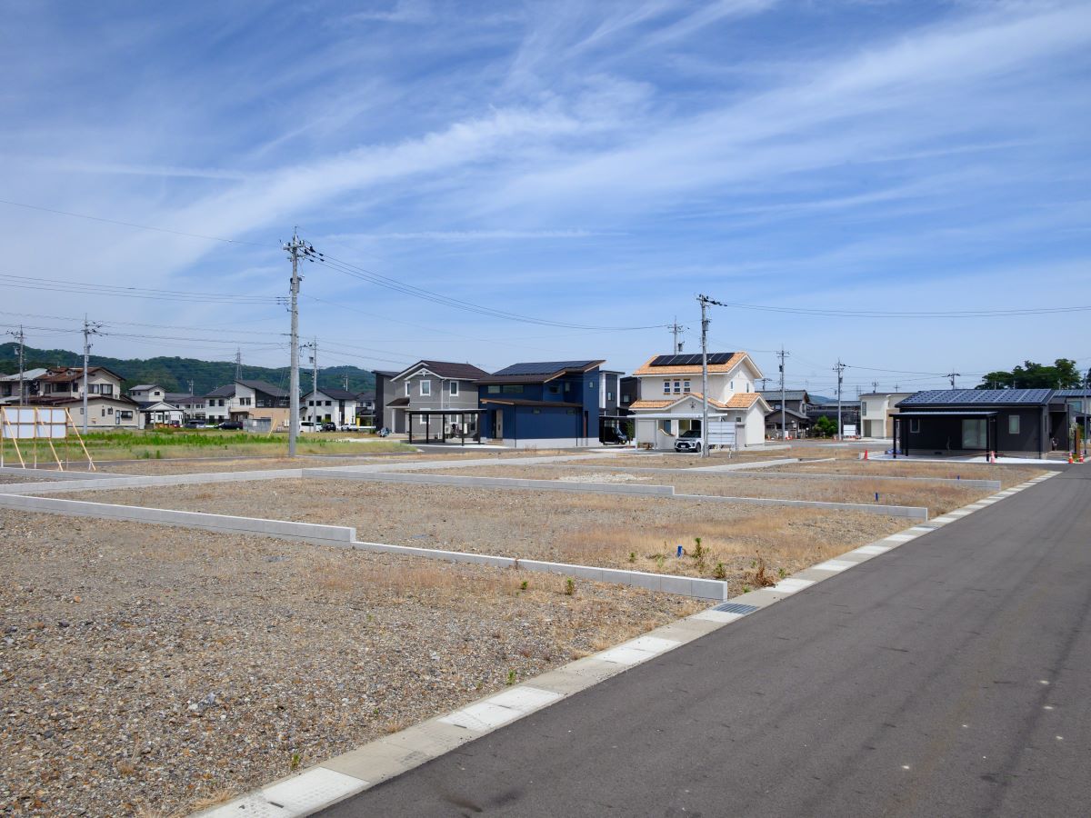 [区画2-4、2-5、2-6]閑静な住宅街で、ゆとりある暮らしをしてみませんか。　