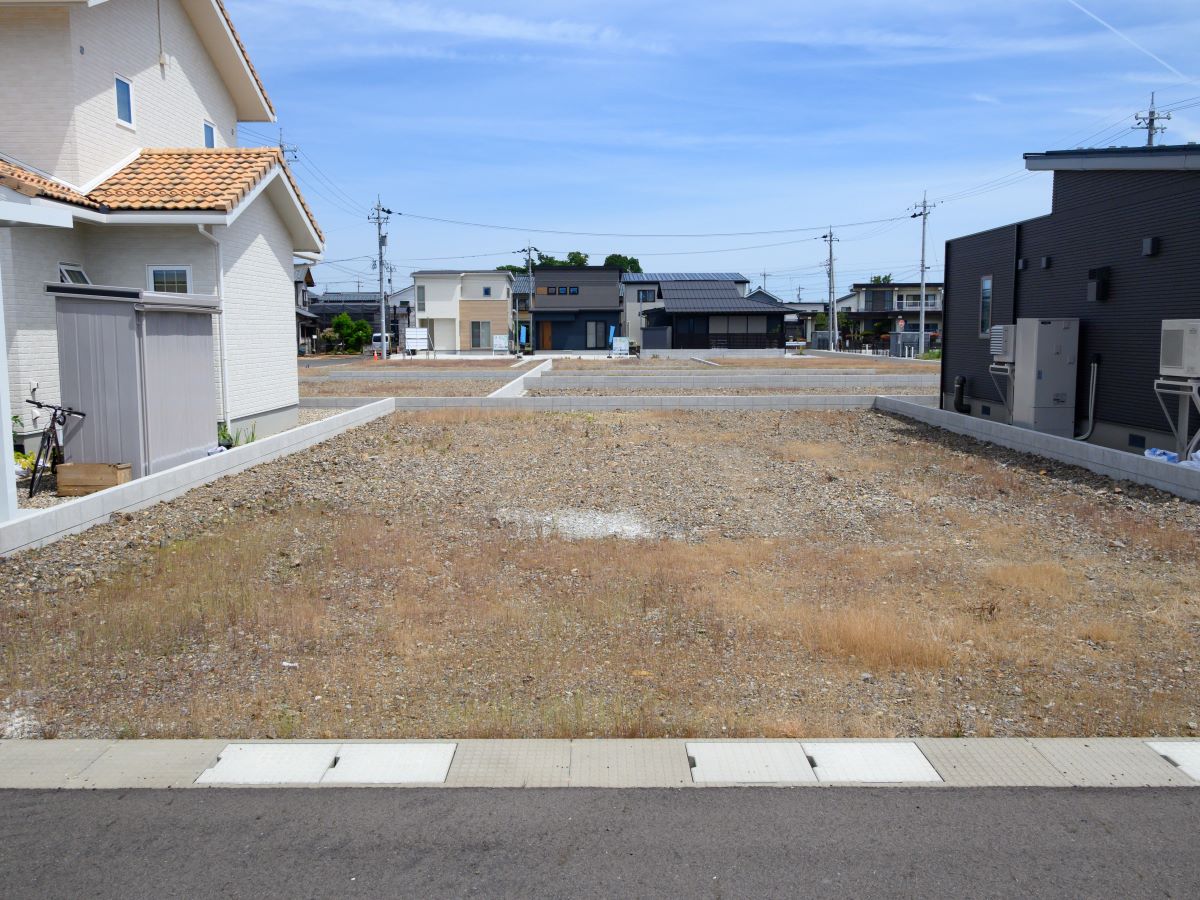 [区画3-2]高気密・高断熱の快適なお家なら、省エネで家計にも優しく暮らせますよ。　