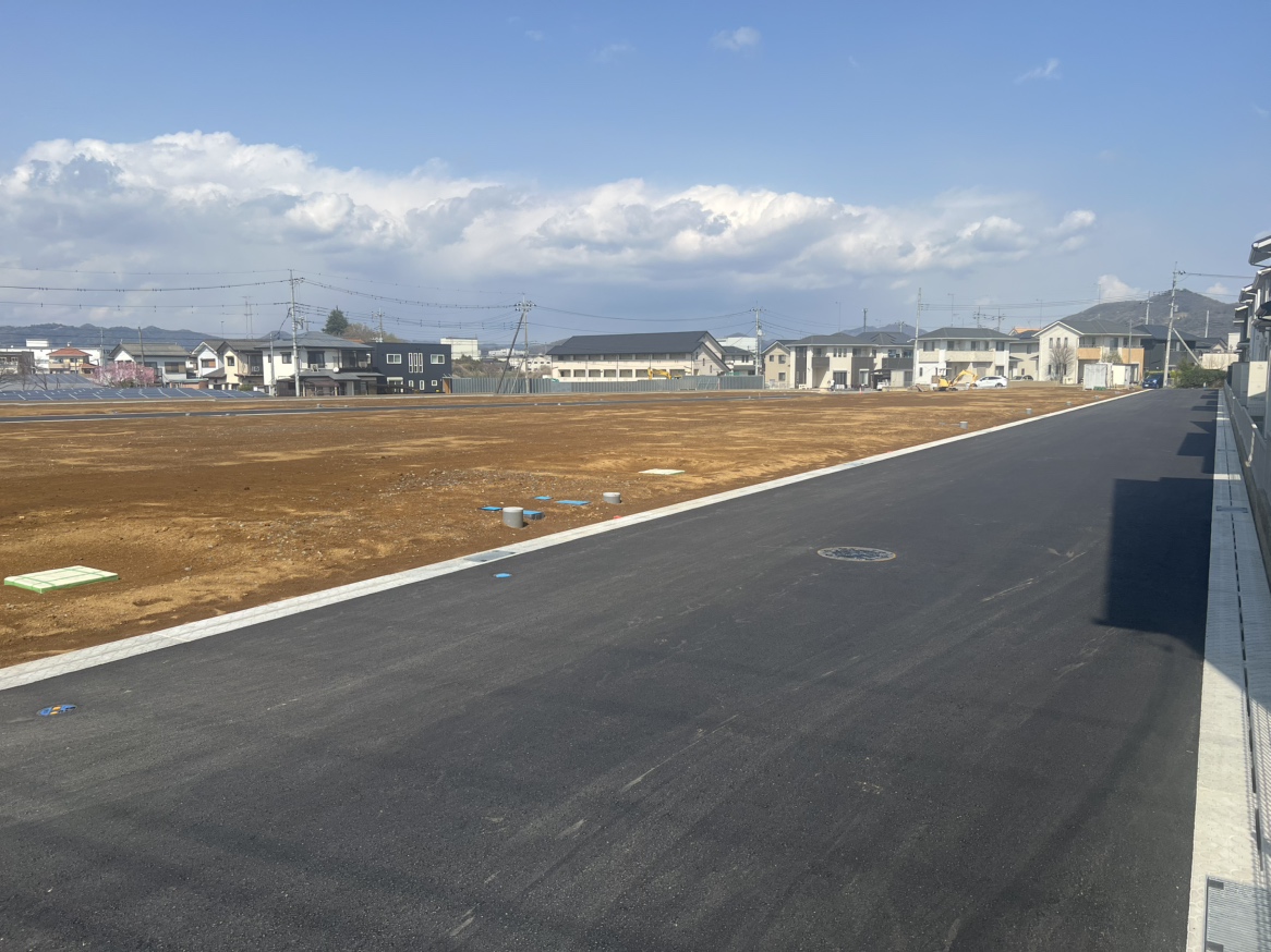 前面道路　