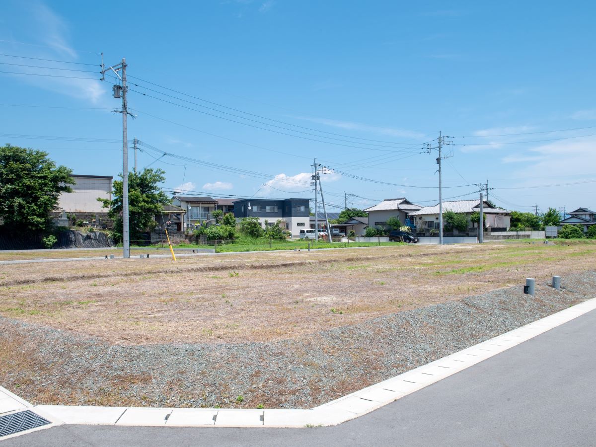 区画5、6　植木中央公園まで車で約7分！休日にご家族で思いきり体を動かすのも良いですね♪　