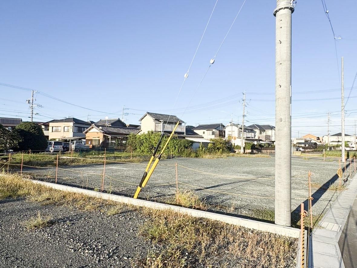 南西側から撮影した分譲地です。　