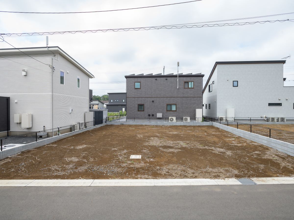 区画30：200.01㎡（60.50坪）お家のレイアウトが考えやすい、きれいな四角い整形地です。　