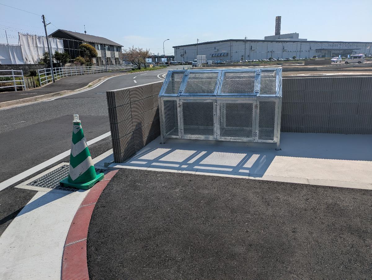 ごみ集積所①　