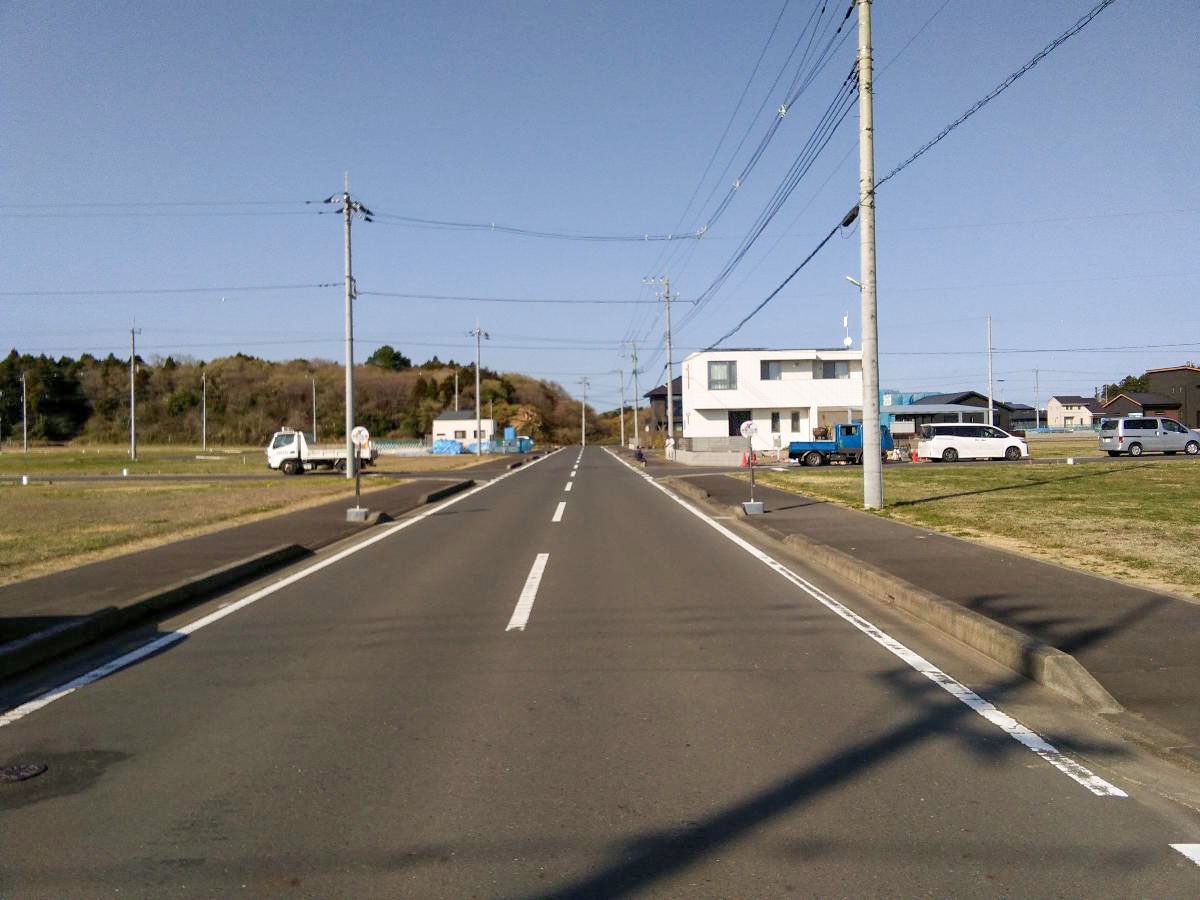 イイコトテラス常磐の杜 土地 西側道路(南側から)　