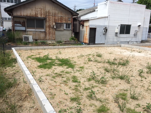 奥の敷地　