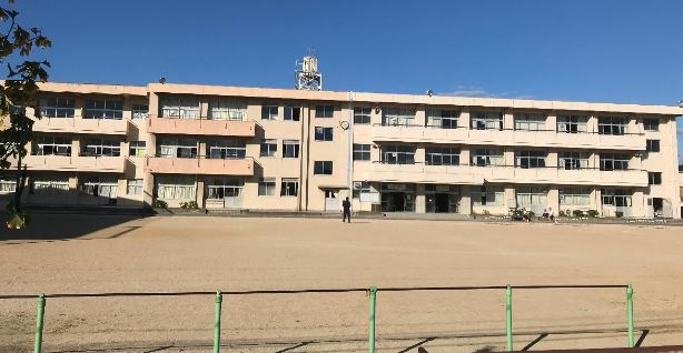 岡山市東区西大寺浜 戸建 豊小学校まで 約370m