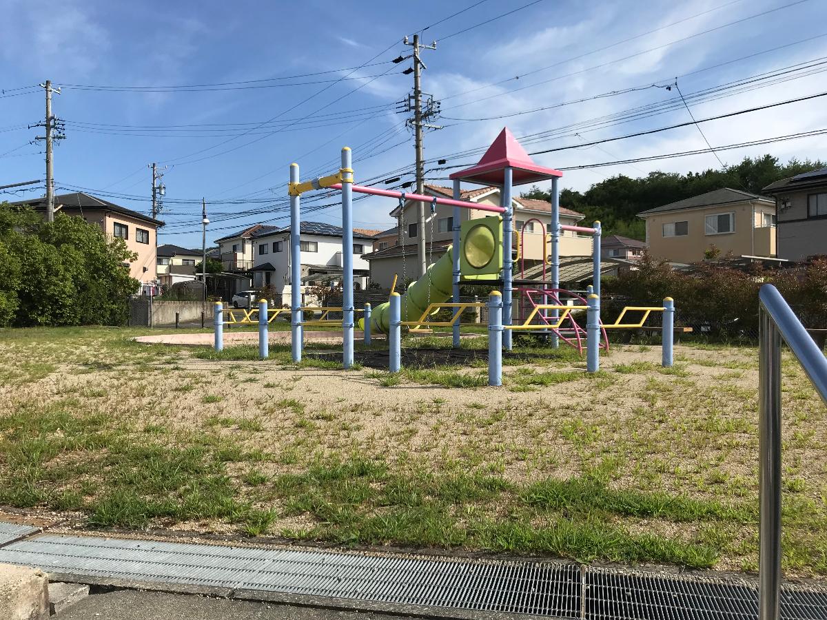 多治見市小名田町　天空の丘 土地 第二公園まで約140m～210m（徒歩2分～3分）　分譲地から最寄りの公園です！近くに遊べる公園があるのは嬉しいですよね。休日はお子様の笑い声が聞こえてきそうです♪