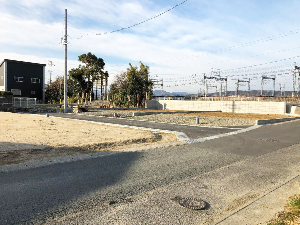 松阪市嬉野黒田町一条タウン