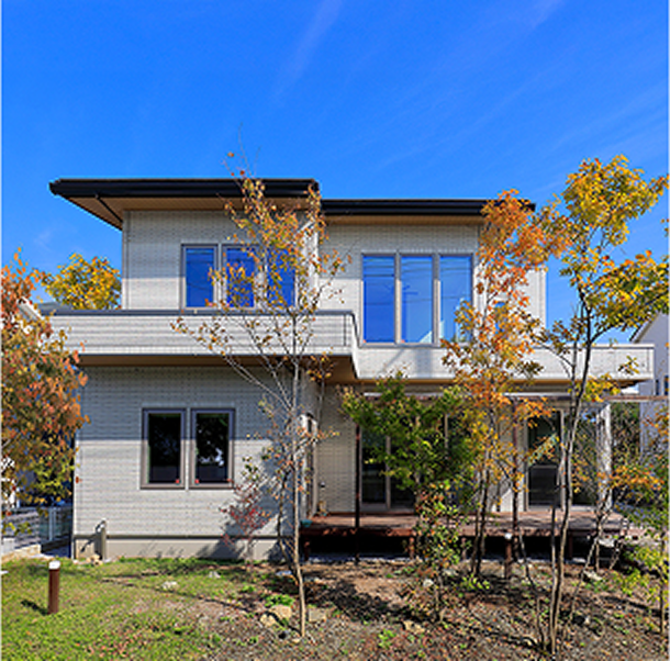 大人の贅沢を叶えた、空間がひとつながりの家。