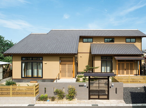 百年 性能を追求する住宅メーカー 一条工務店