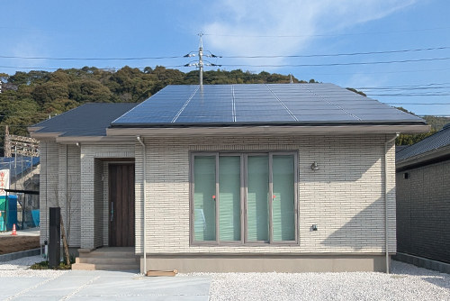 富田西分譲展示場(完全予約制)