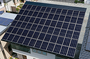 一条オリジナルの屋根一体型太陽光パネル